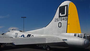 Boeing B-17G Flying Fortress N390TH Liberty Belle